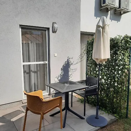 Silver Lelle בלטונללה