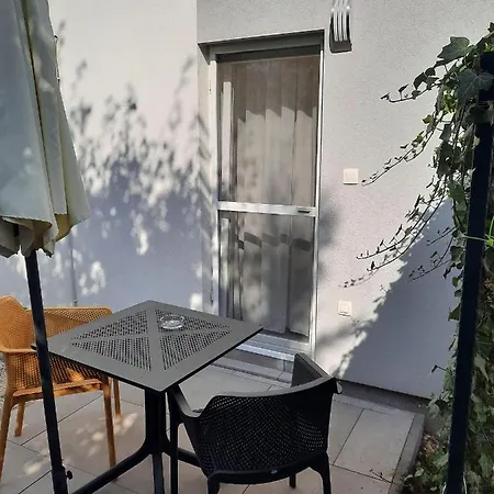 Silver Lelle בלטונללה